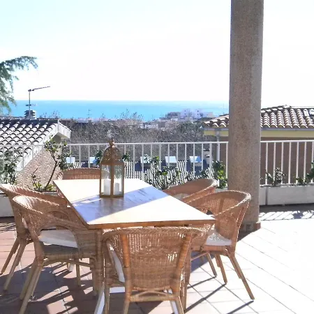 Guest house Gavina Mar 3*